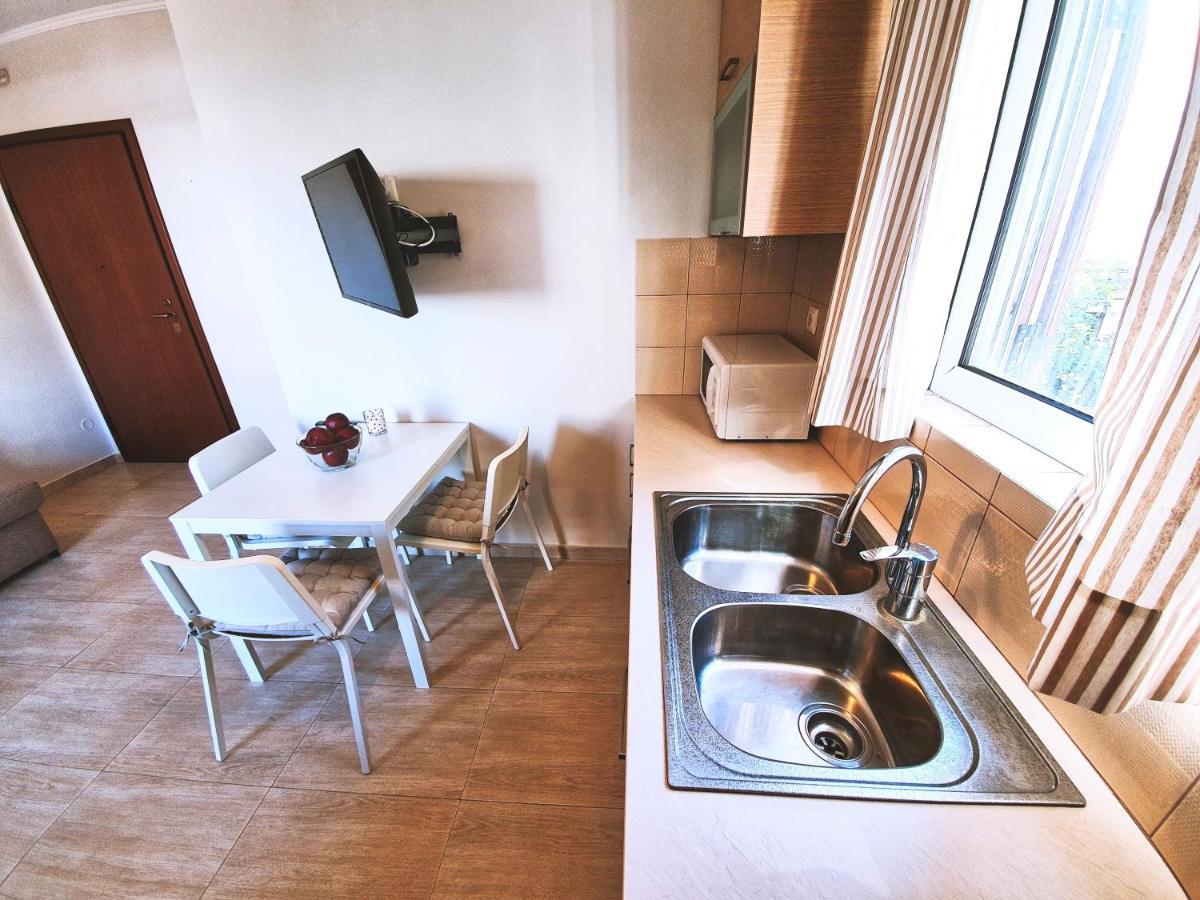 Kainon Asti Apartment Лефкада Екстериор снимка